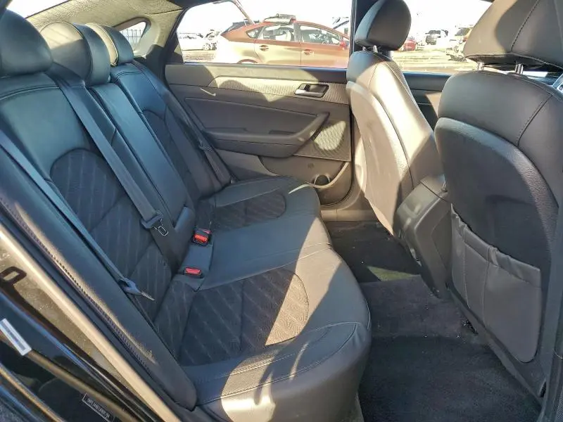 2018 HYUNDAI SONATA SPORT  