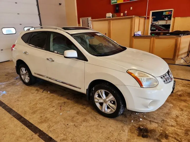 2012 NISSAN ROGUE S  