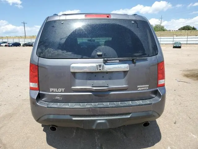 2015 HONDA PILOT SE  