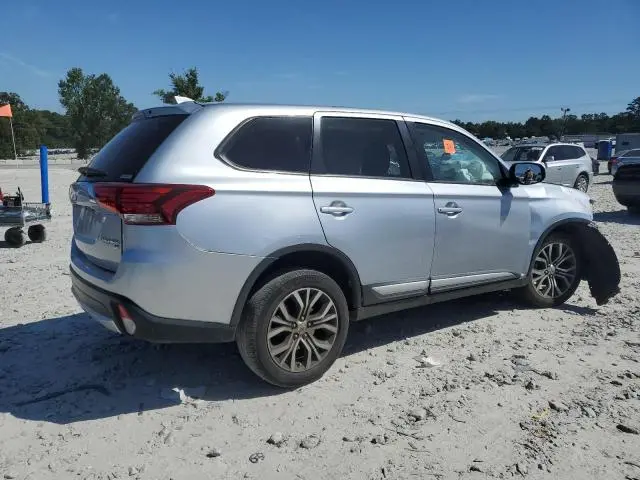 2017 MITSUBISHI OUTLANDER SE  