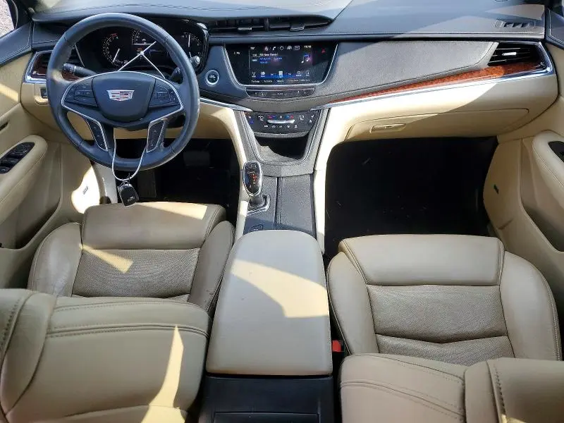 2017 CADILLAC XT5 PREMIUM LUXURY  