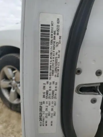 2013 RAM 1500 SLT  