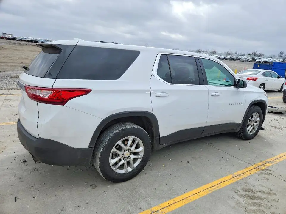 2021 CHEVROLET TRAVERSE LS  
