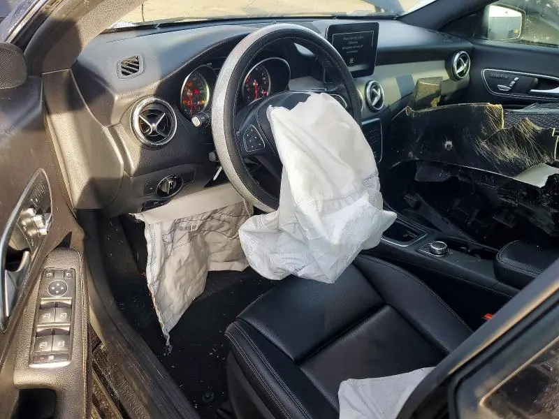 2019 MERCEDES-BENZ CLA 250  