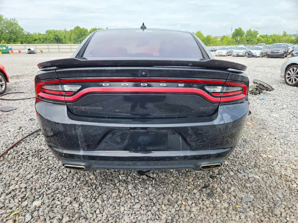 2016 DODGE CHARGER SXT  