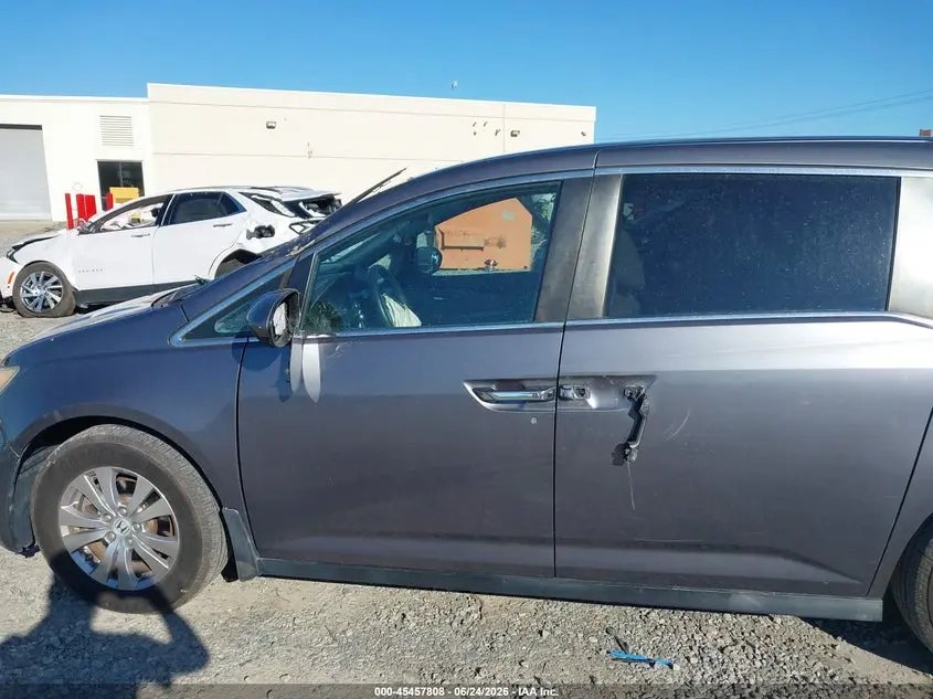 2016 HONDA ODYSSEY SE