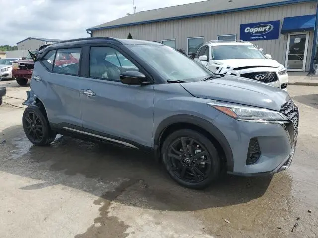 2023 NISSAN KICKS SR  