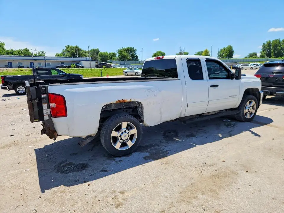 2012 CHEVROLET SILVERADO K2500 HEAVY DUTY LT  