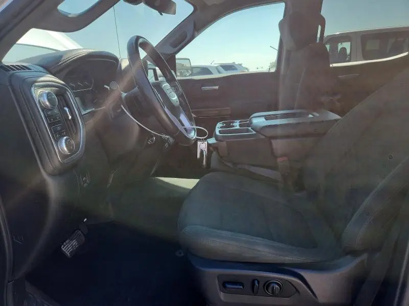 2021 GMC SIERRA K1500 SLE  