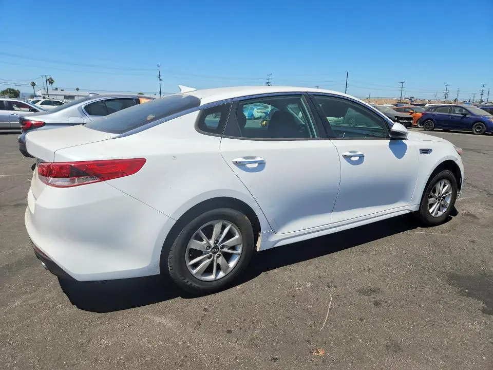 2017 KIA OPTIMA LX  