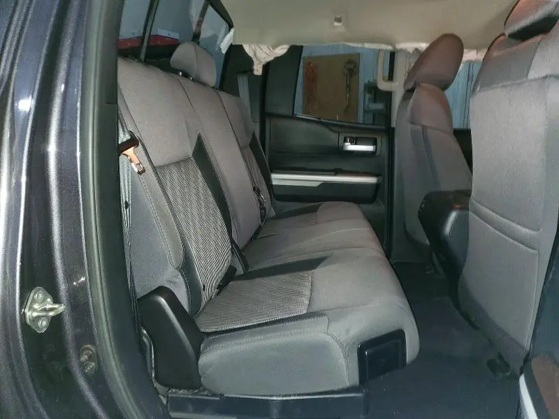 2016 TOYOTA TUNDRA DOUBLE CAB SR  