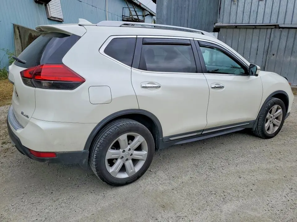 2017 NISSAN ROGUE S  
