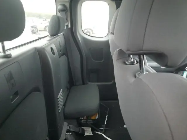 2023 NISSAN FRONTIER S  