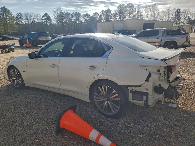 2019 INFINITI Q50 LUXE  