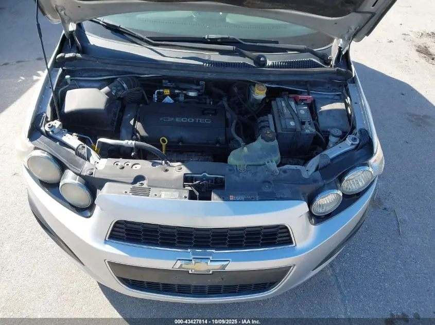 2015 CHEVROLET SONIC LT AUTO