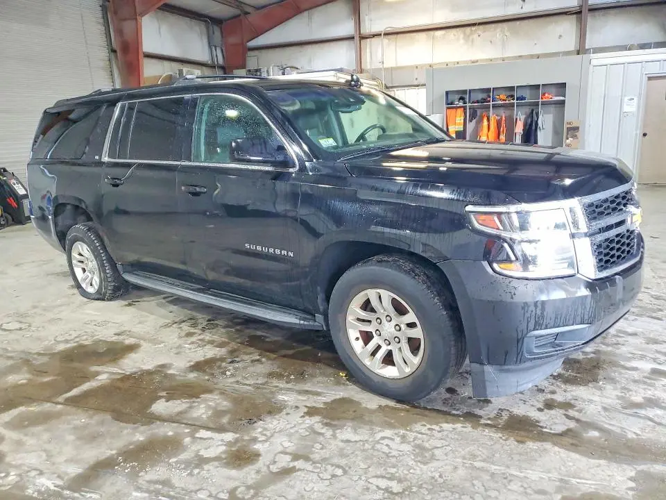 2017 CHEVROLET SUBURBAN C1500 LT  
