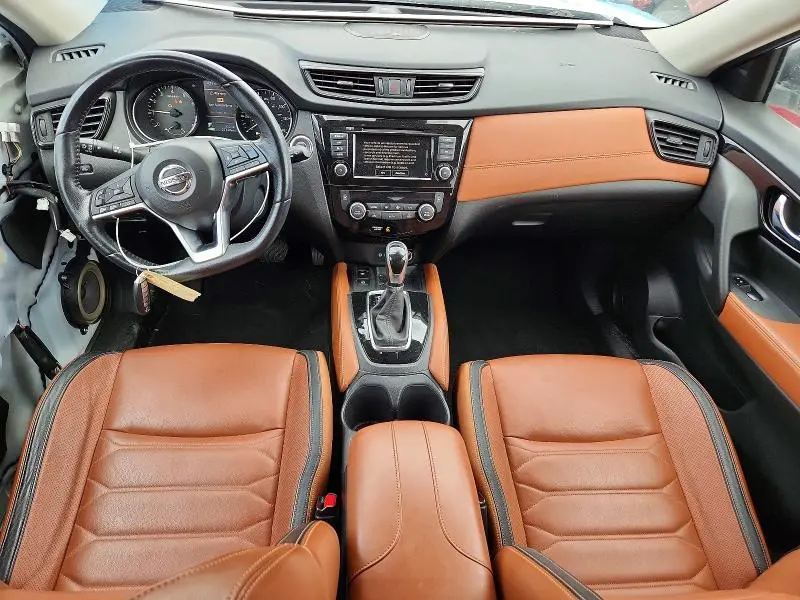 2018 NISSAN ROGUE SL  