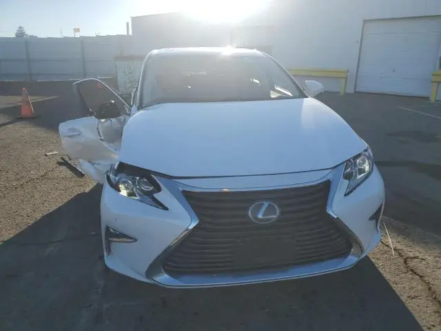 2016 LEXUS ES 300H  