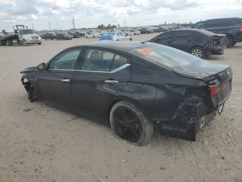 2020 NISSAN ALTIMA SL  