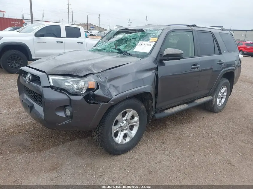 2019 TOYOTA 4RUNNER SR5
