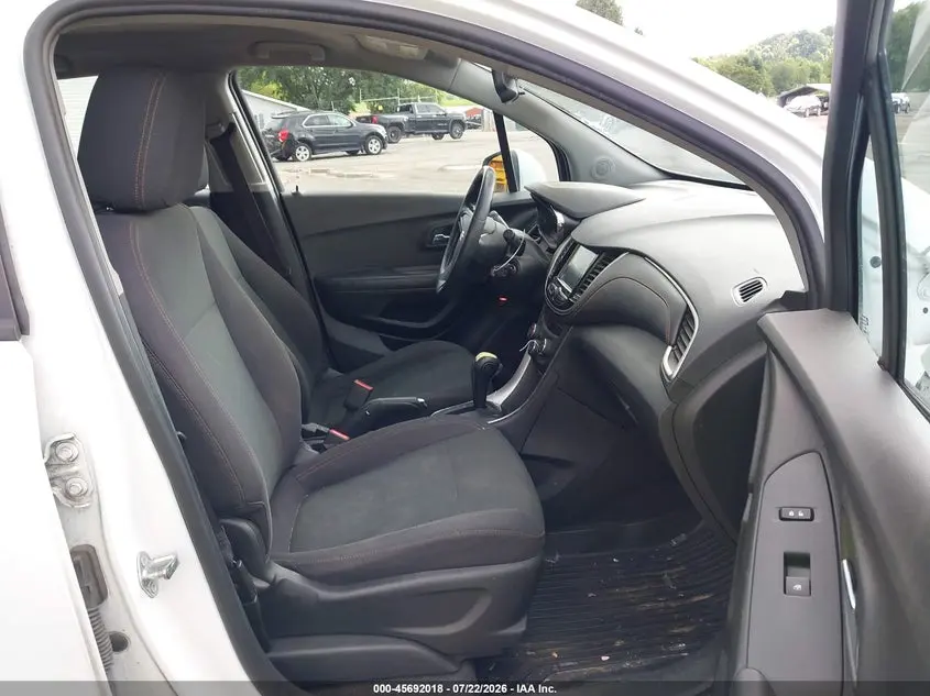 2017 CHEVROLET TRAX LS