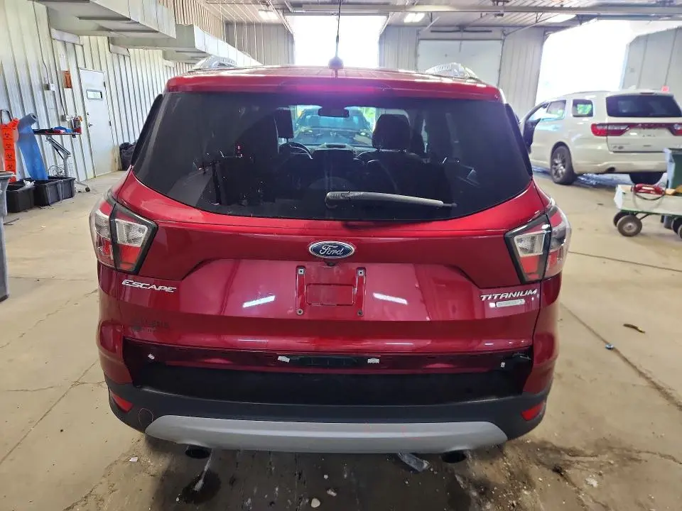 2017 FORD ESCAPE TITANIUM  