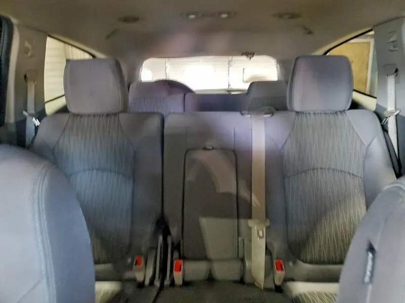 2016 CHEVROLET TRAVERSE LS  