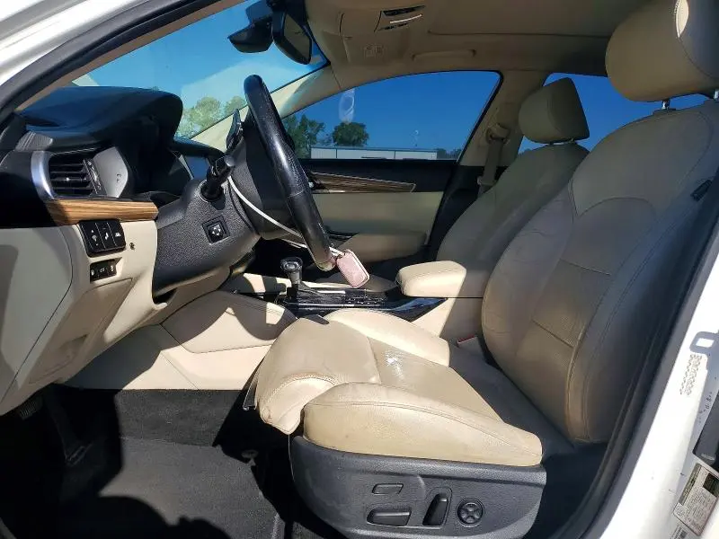 2017 KIA CADENZA TECHNOLOGY  