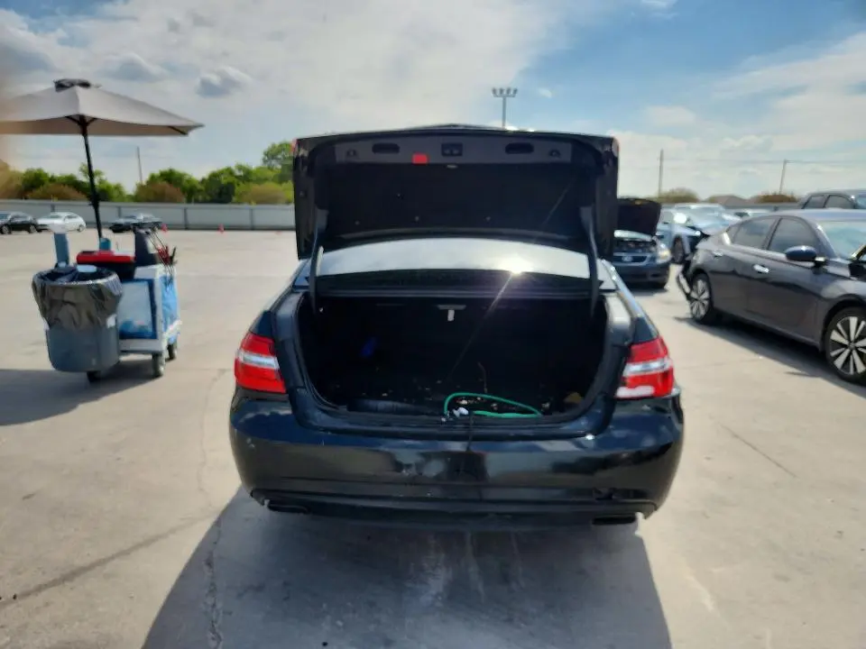2010 MERCEDES-BENZ E 350  
