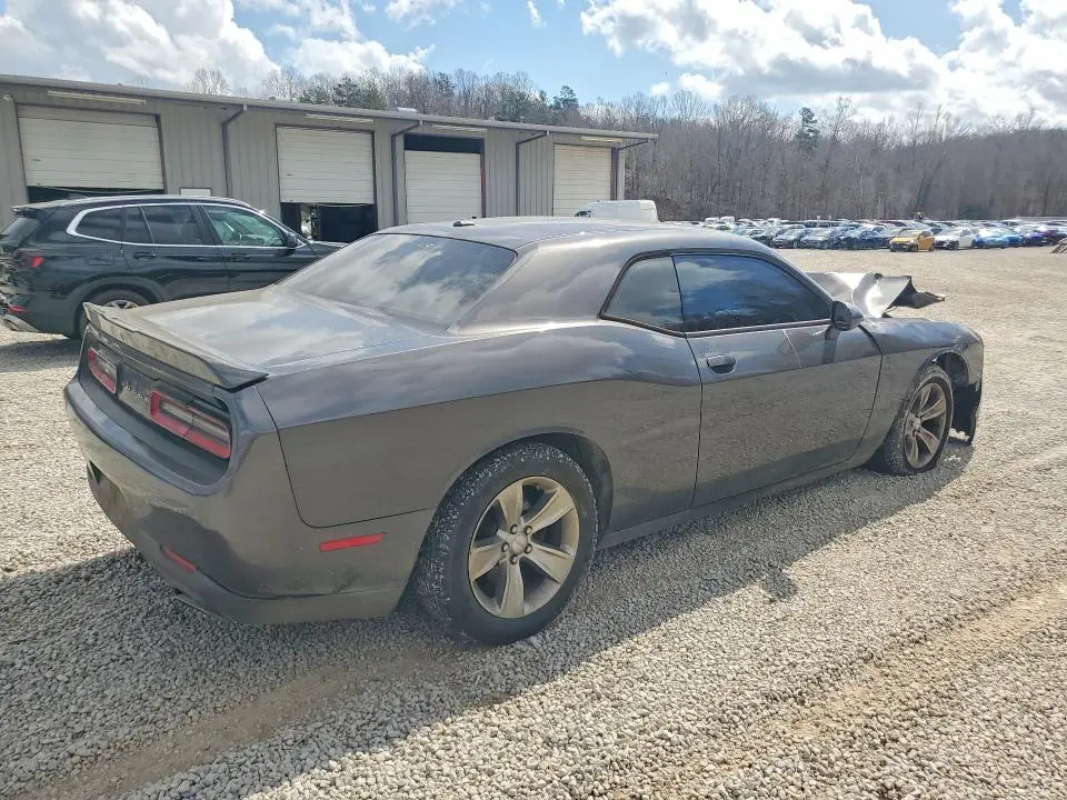 2018 DODGE CHALLENGER SXT  