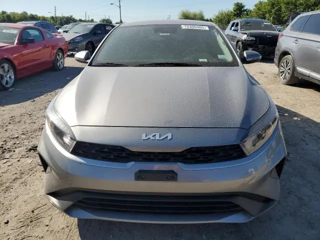 2023 KIA FORTE LX  