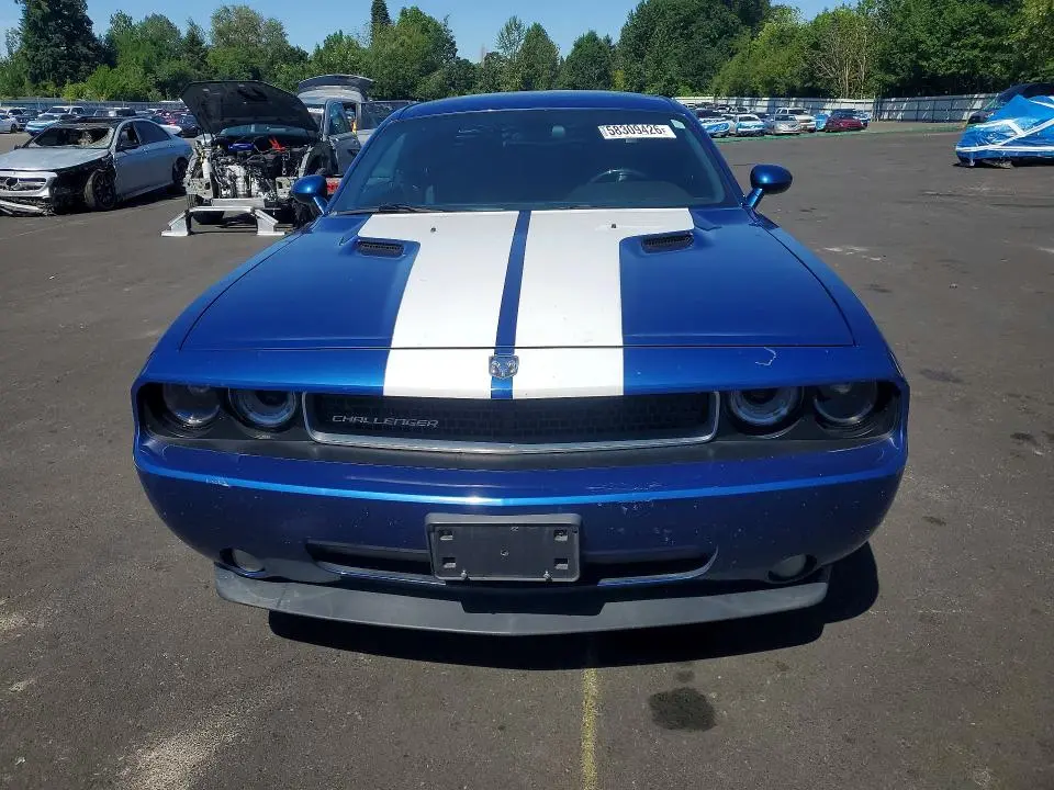 2010 DODGE CHALLENGER SE  
