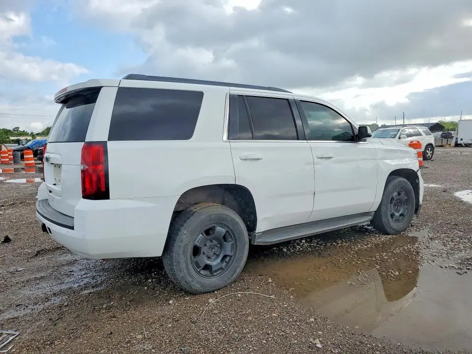 2016 CHEVROLET TAHOE LT  