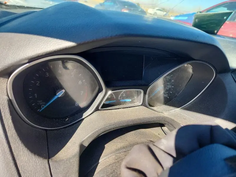 2017 FORD FOCUS SE  