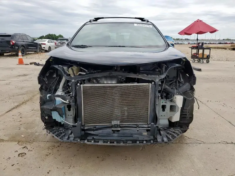 2016 TOYOTA RAV4 SE  