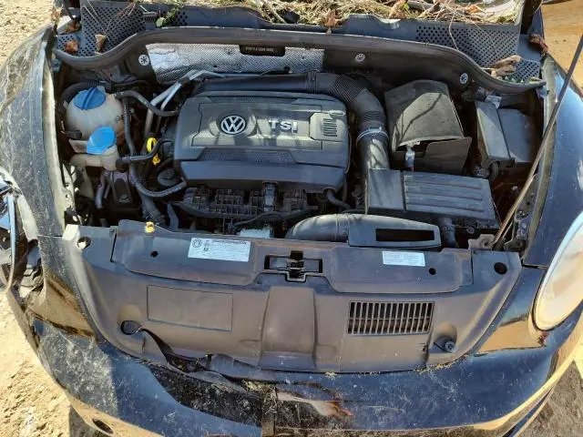 2014 VOLKSWAGEN BEETLE