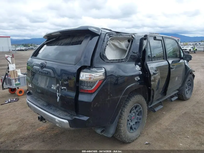 2022 TOYOTA 4RUNNER TRD OFF ROAD PREMIUM