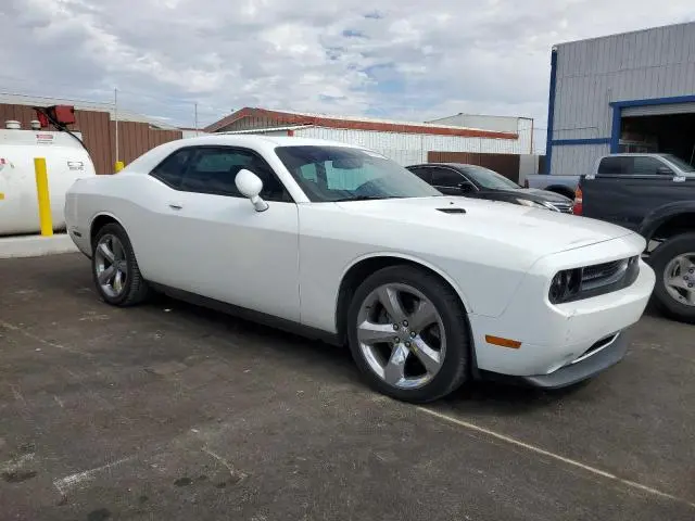 2013 DODGE CHALLENGER SXT  