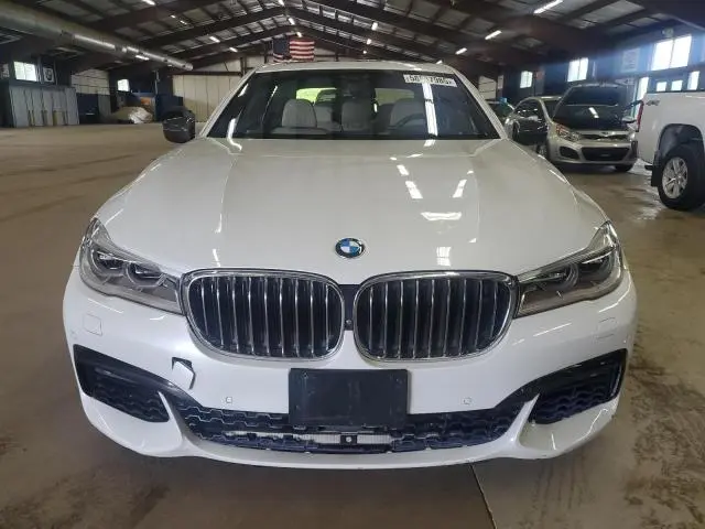2018 BMW 750 XI  