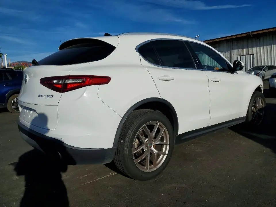2018 ALFA ROMEO STELVIO TI  