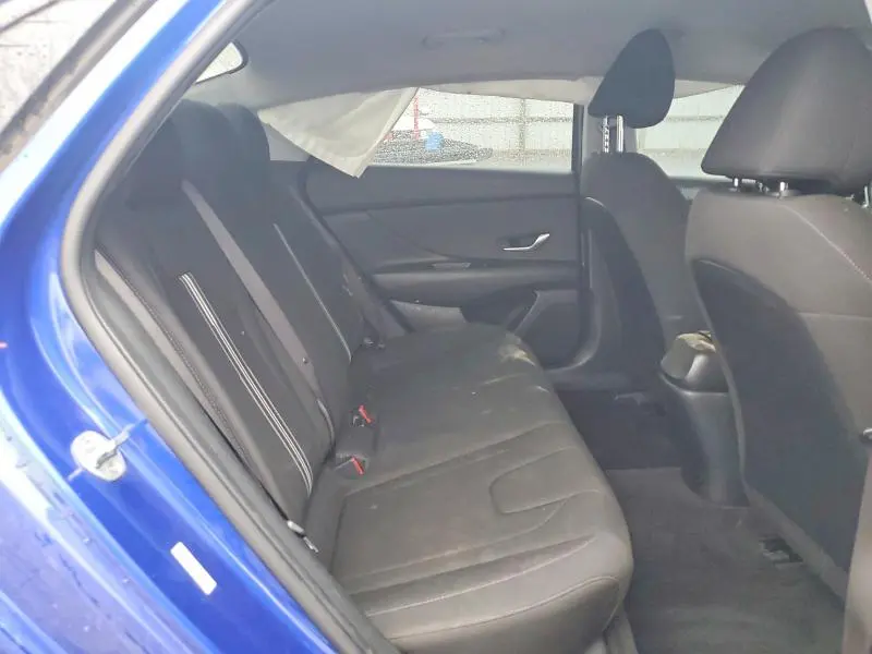 2023 HYUNDAI ELANTRA   
