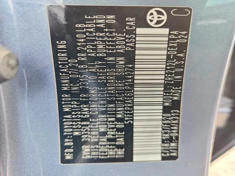 2020 TOYOTA COROLLA LE  