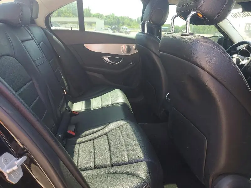 2015 MERCEDES-BENZ C 300  