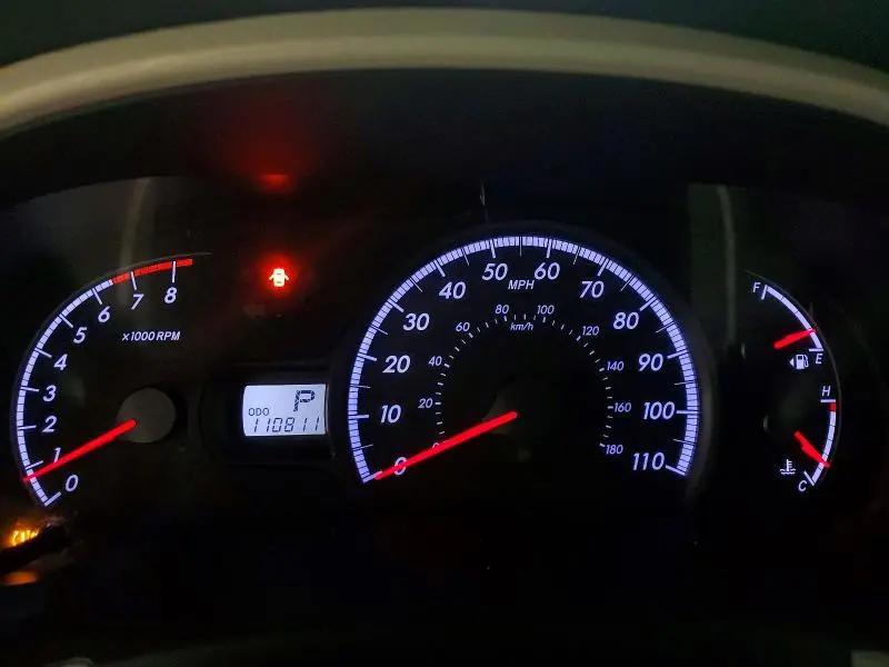 2014 TOYOTA SIENNA LE 8-PASSENGER  