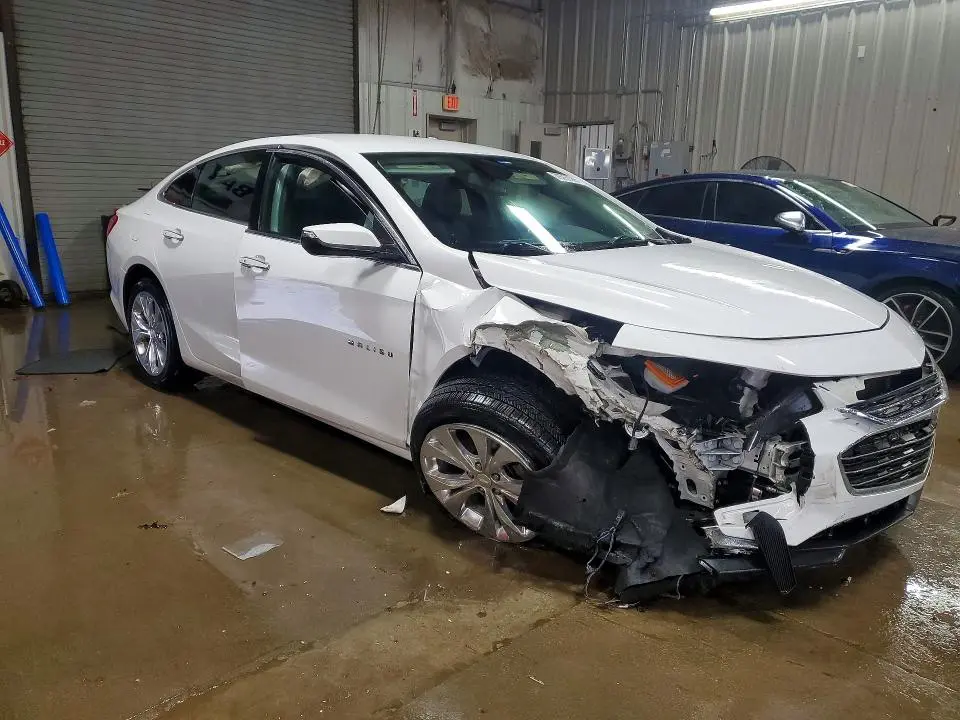 2017 CHEVROLET MALIBU PREMIER  