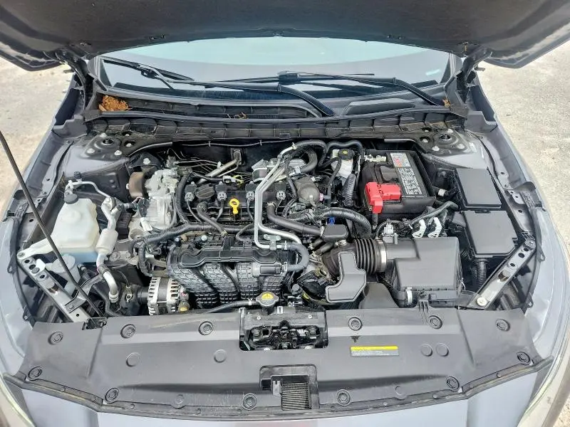 2024 NISSAN ALTIMA SR  