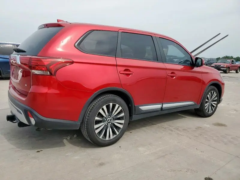 2020 MITSUBISHI OUTLANDER SE  