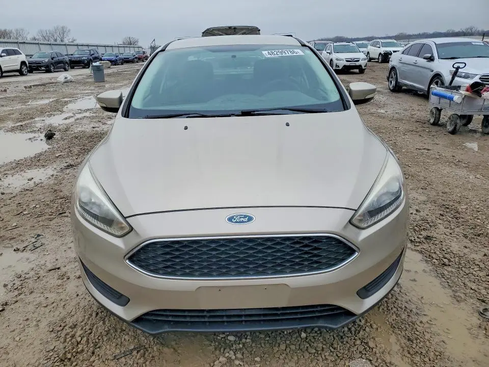 2017 FORD FOCUS SE  
