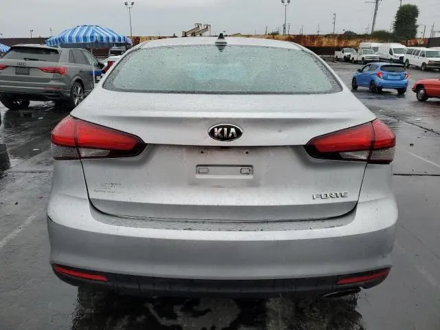2017 KIA FORTE EX  