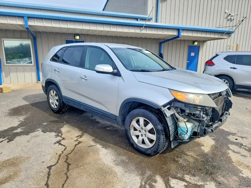 2012 KIA SORENTO LX  